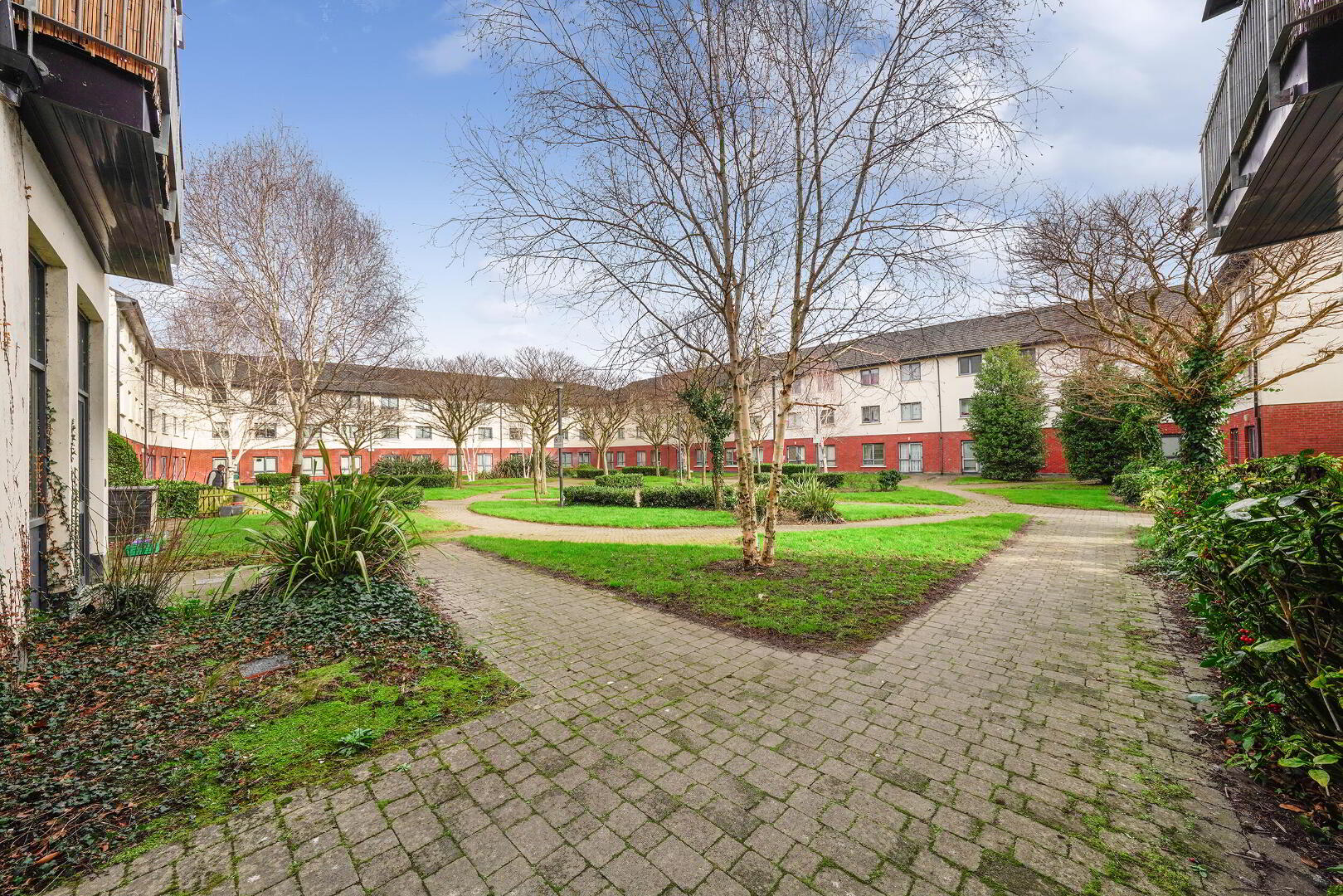 12 Rosse Court Hall 28 of 28