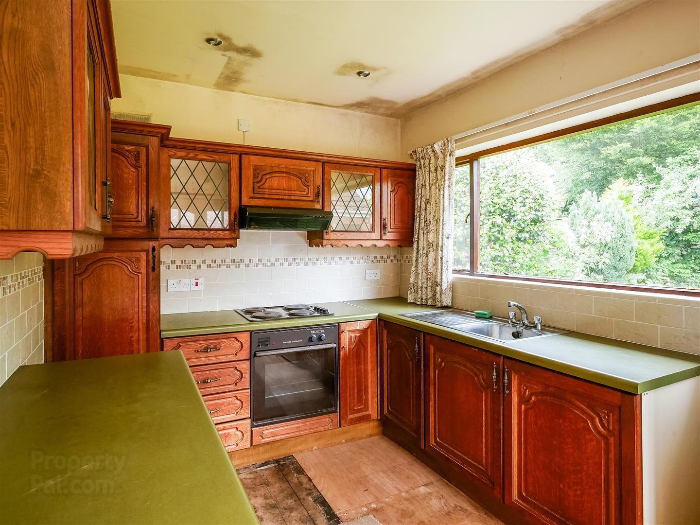 17 Beechill Park Avenue 5 of 12