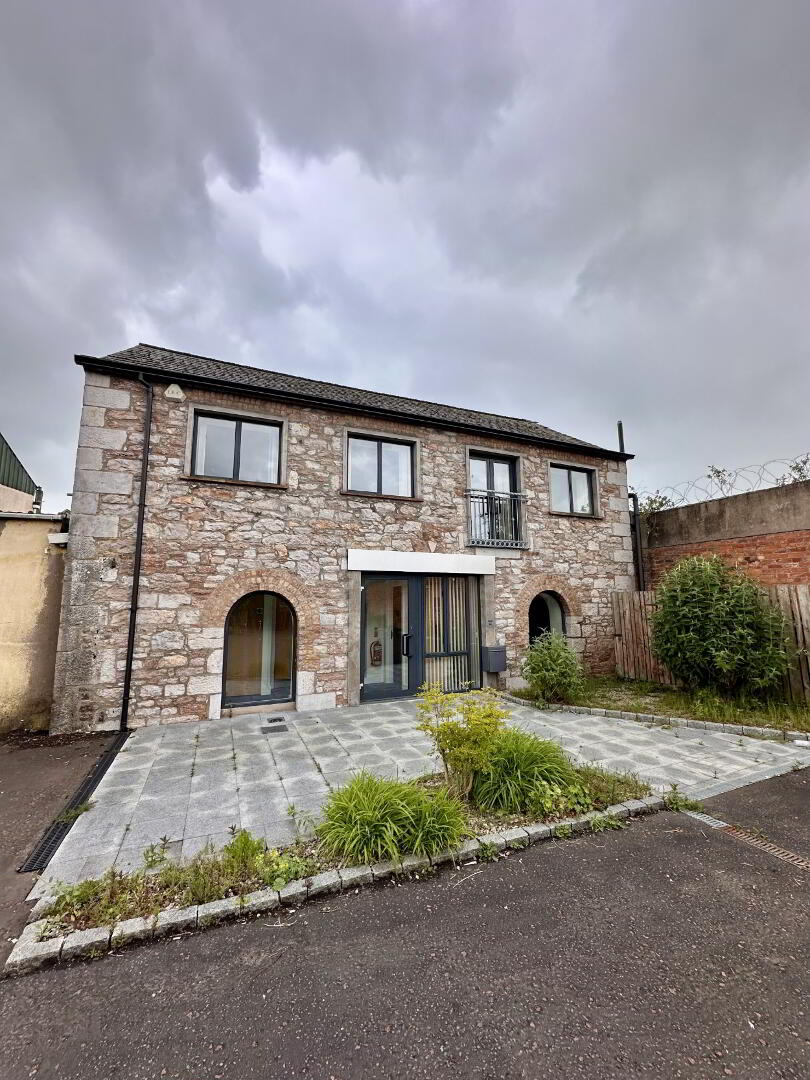 property description image