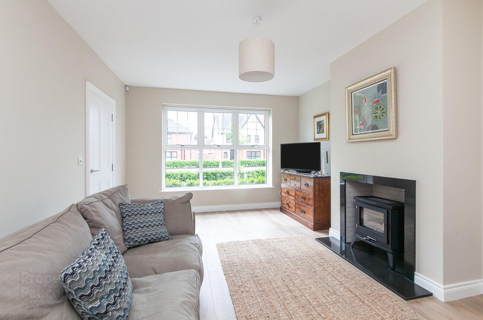 4 Oakfield Park Square 4 of 17