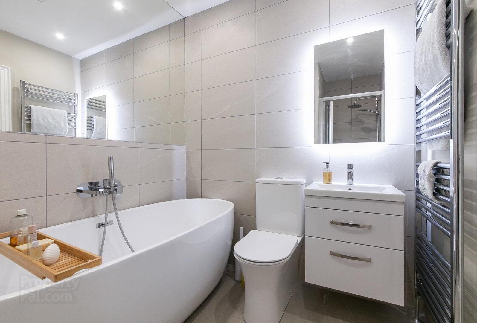 4 Oakfield Park Square 15 of 17