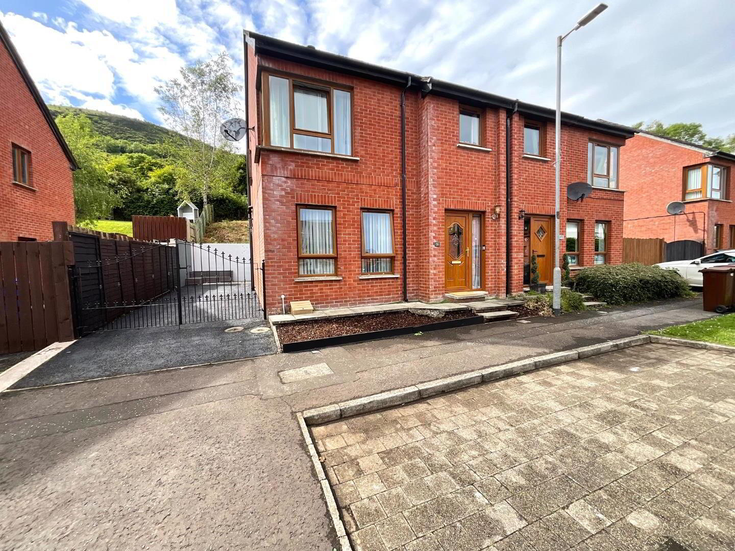 51 Heath Lodge Drive 1 of 14