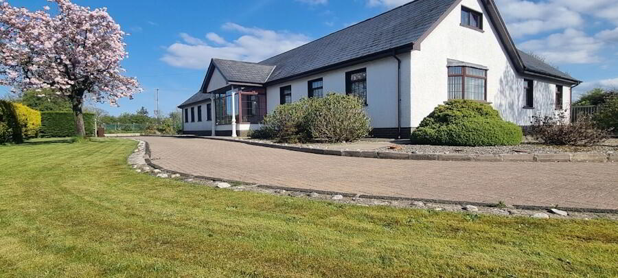 9 Ballyrashane Road 3 of 37