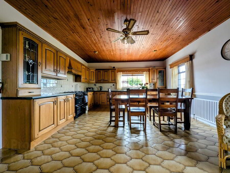 9 Ballyrashane Road 11 of 37