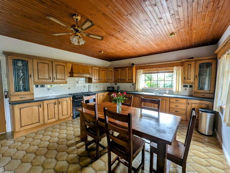9 Ballyrashane Road 12 of 37