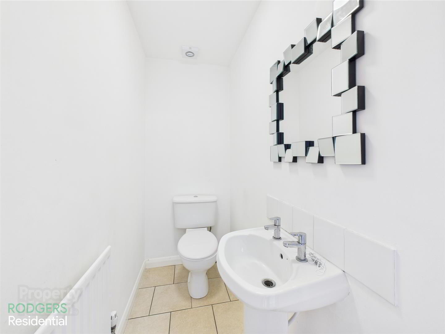 16 Cupar Way 8 of 15