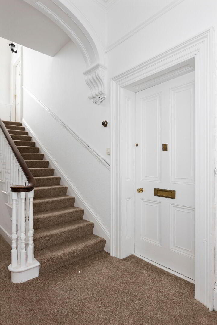 Flat 5, 5 Ardmore Terrace 3 of 15