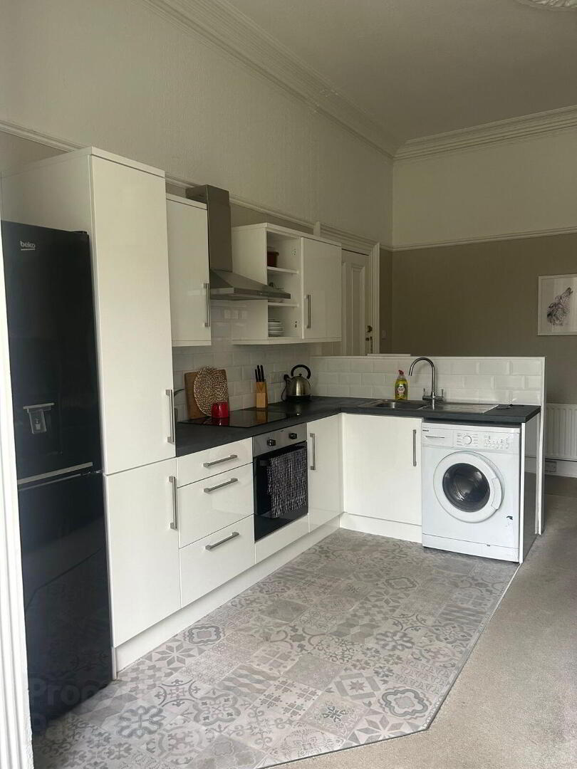 Flat 5, 5 Ardmore Terrace 7 of 15