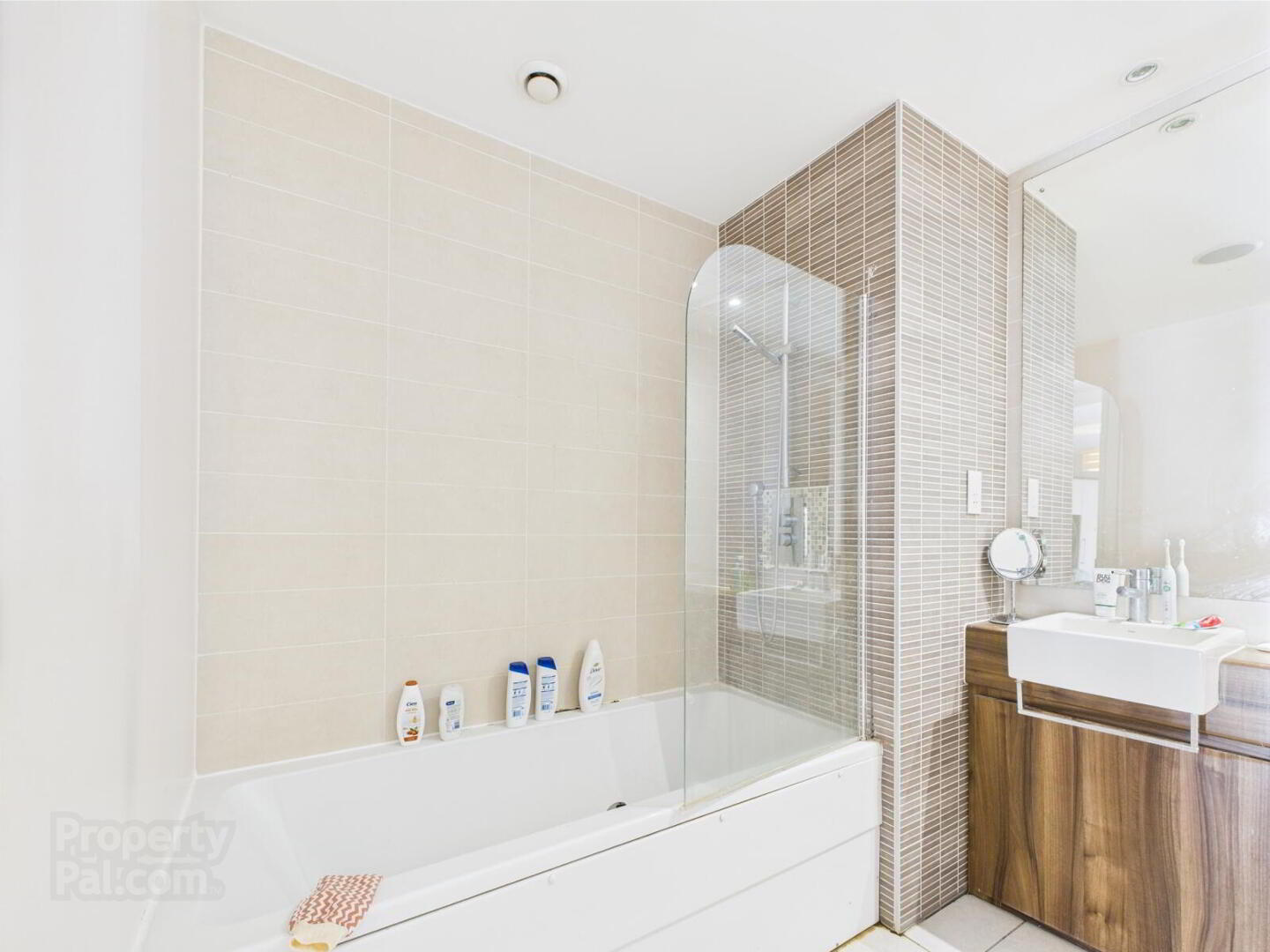 Apartment 11.41 The Arc 2l Queens Road 13 of 13