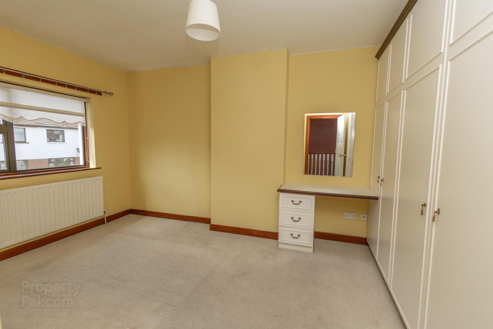 5 Downshire Court 12 of 26