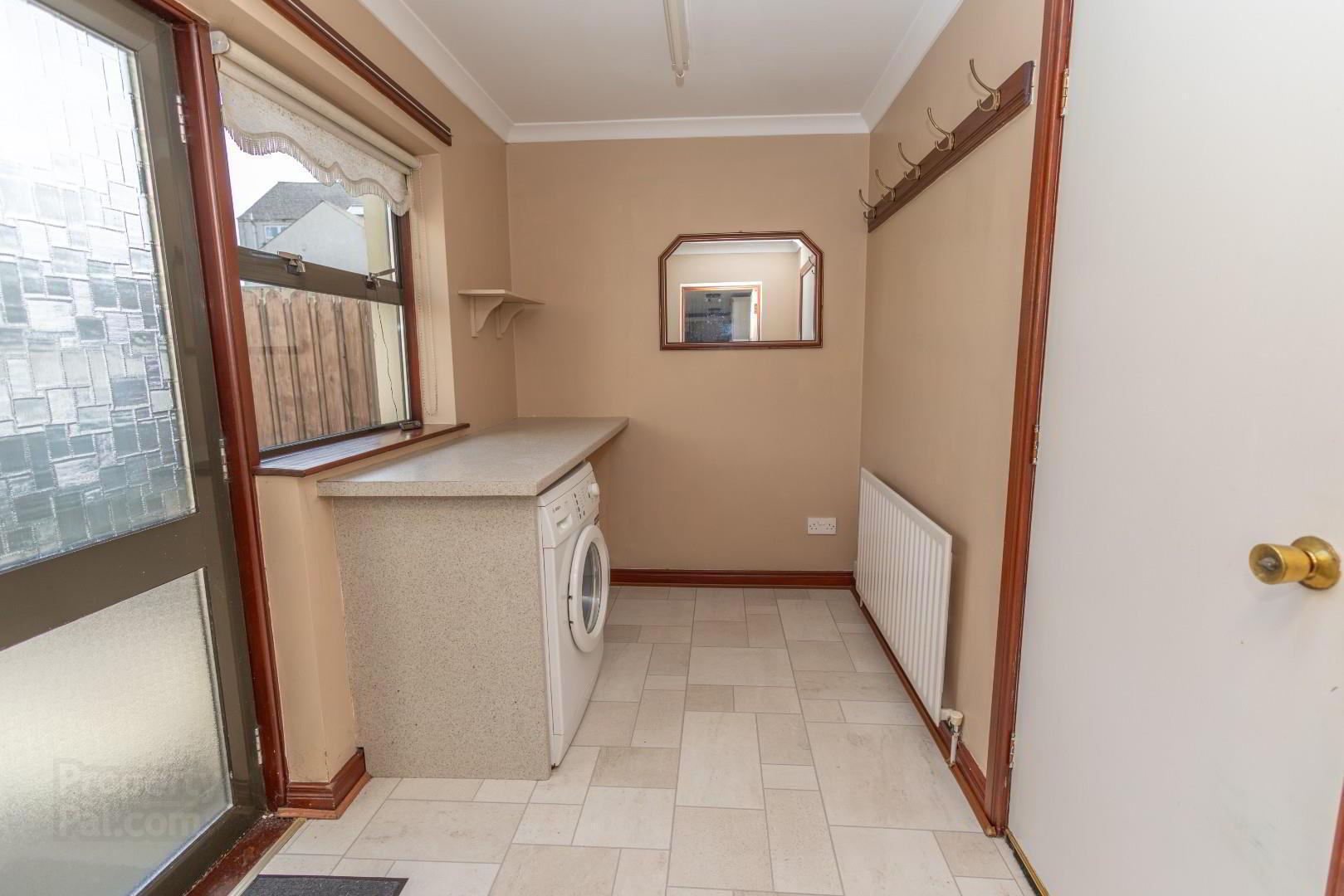 5 Downshire Court 10 of 26