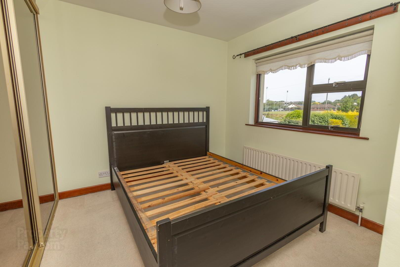 5 Downshire Court 14 of 26