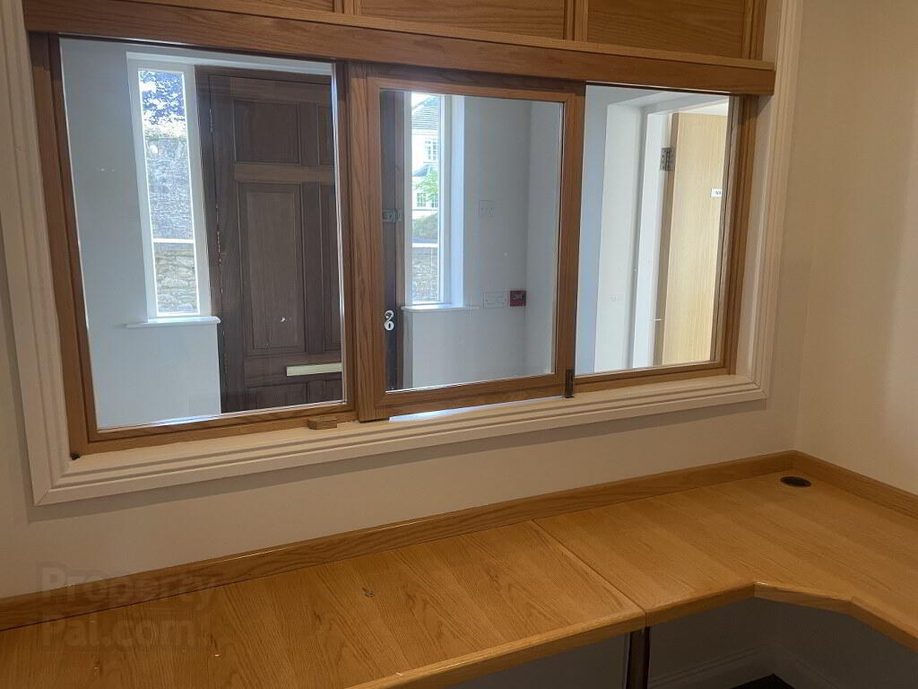 property description image