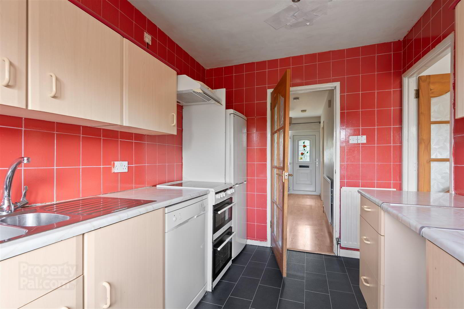 38 Moyra Drive 5 of 14