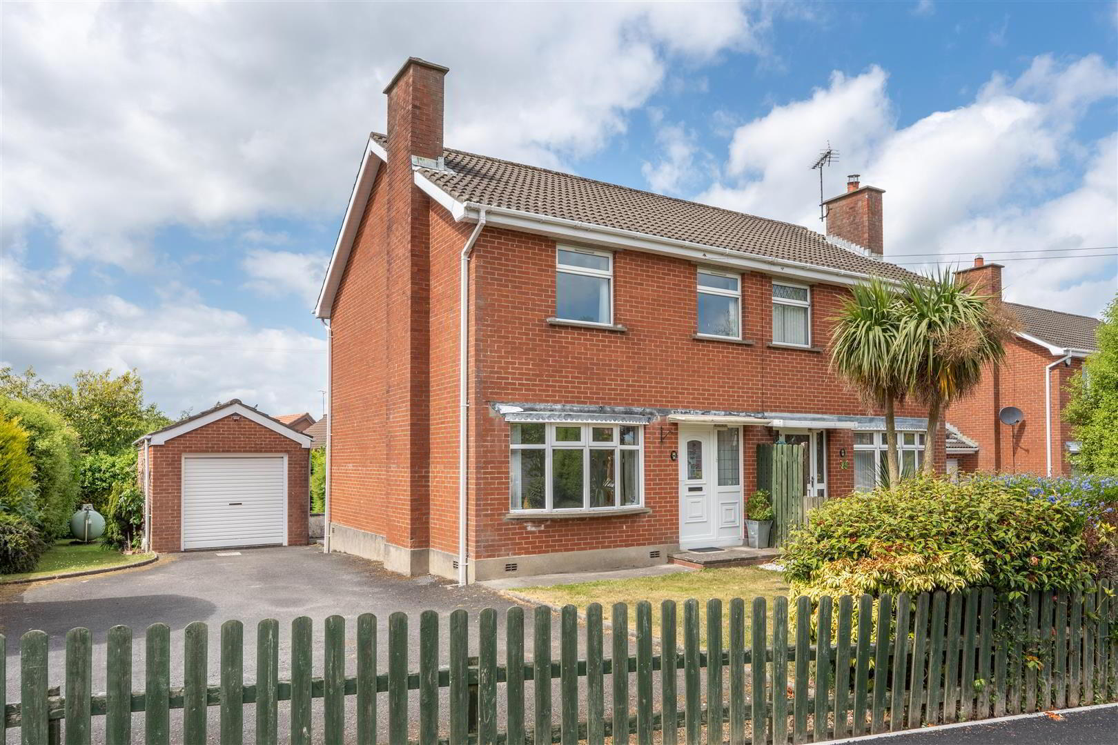 38 Moyra Drive 1 of 14