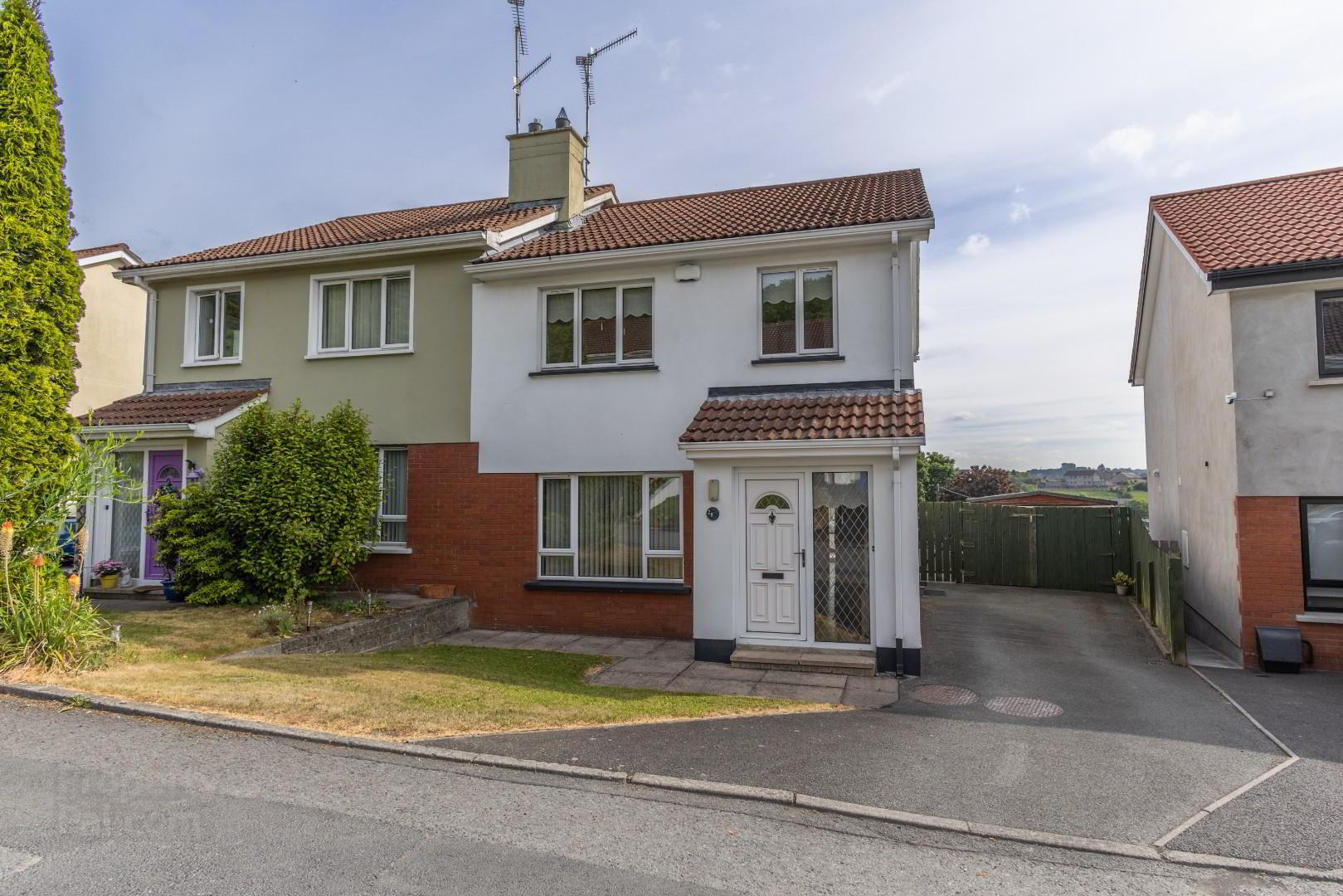 property description image