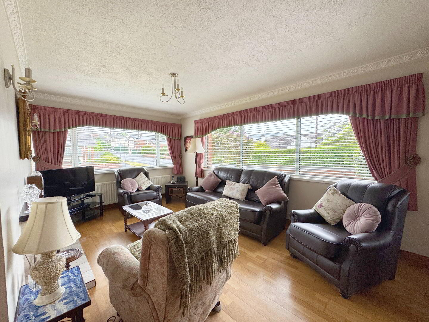 1 Edenvale Avenue 5 of 22