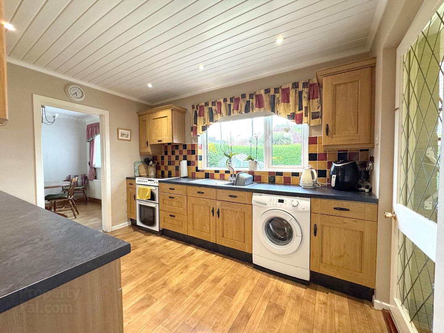 1 Edenvale Avenue 11 of 22