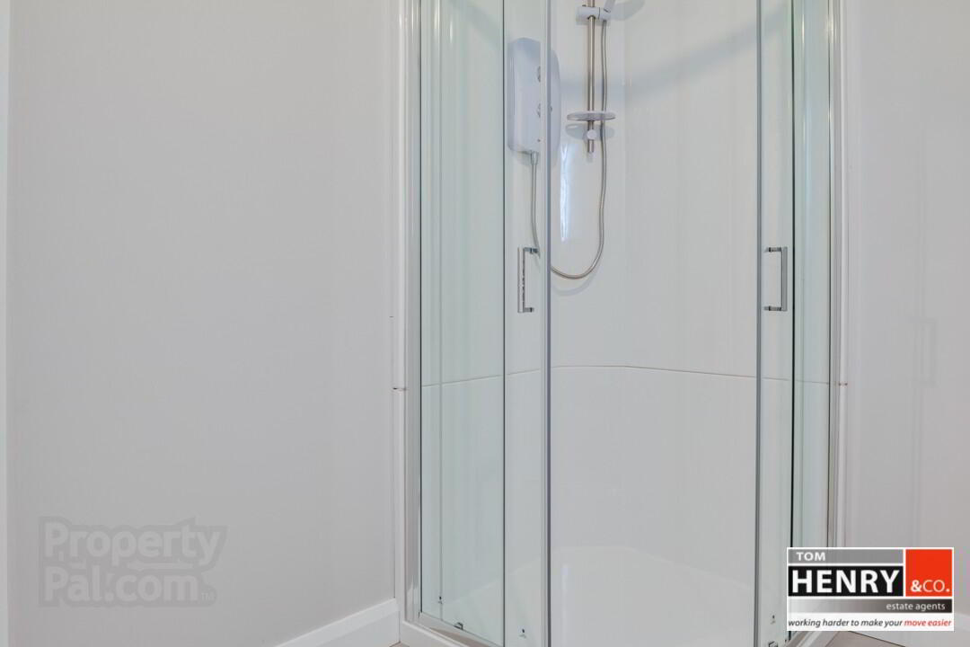 20a Brooke Street 13 of 14