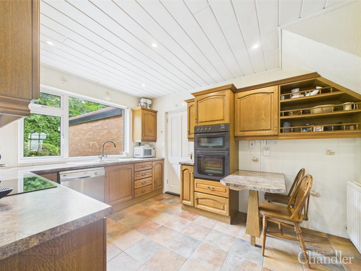 5 Whinney Heights 6 of 28