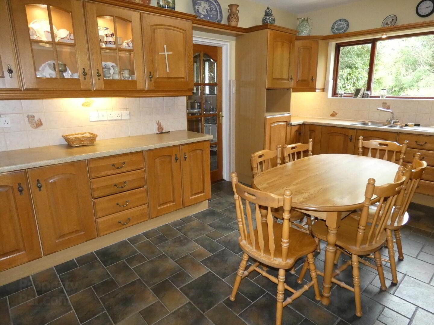 8 Beech Hill 13 of 40