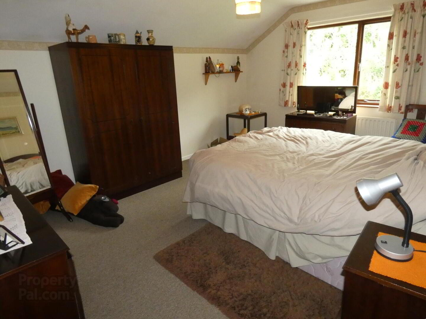 8 Beech Hill 28 of 40