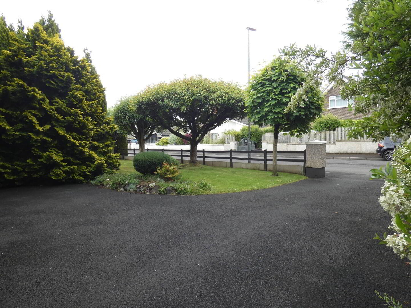 8 Beech Hill 33 of 40