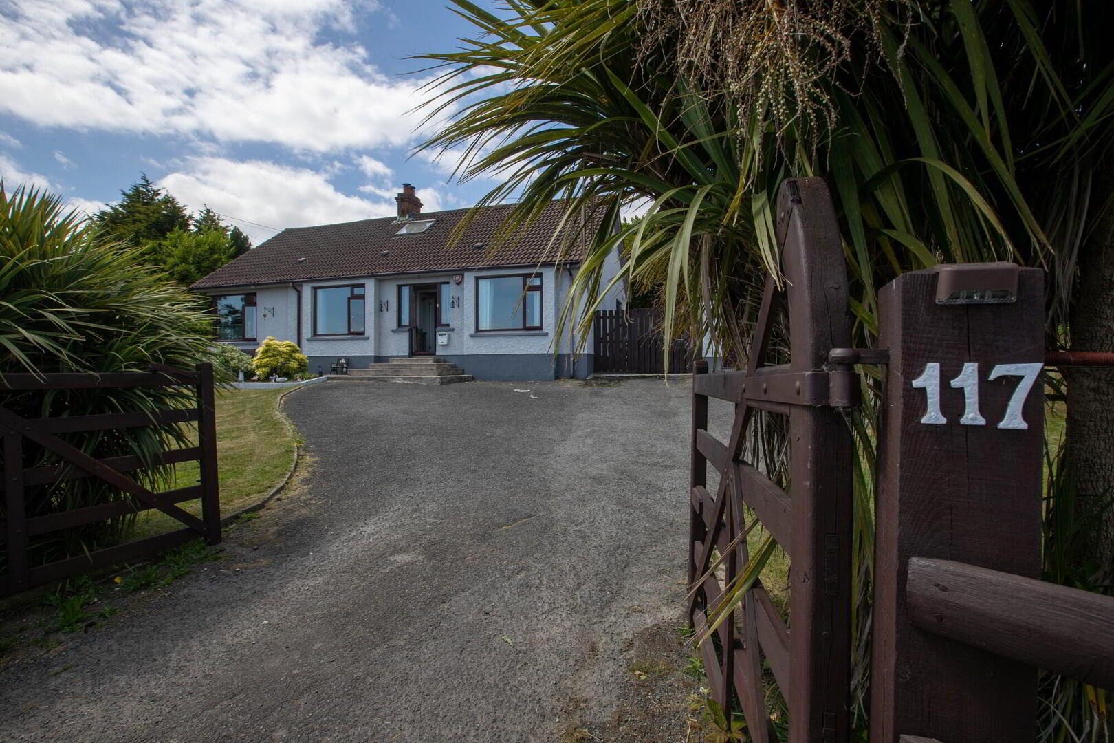117 Ballagh Road 4 of 35