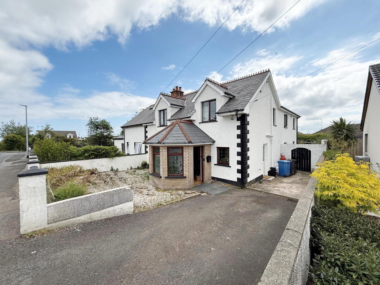48 Freehall Road 1 of 27