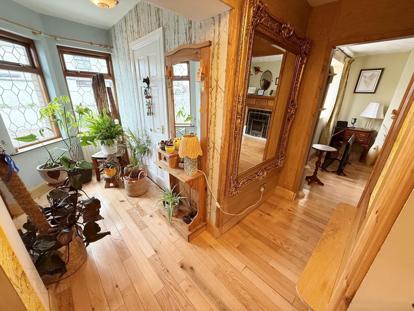 property description image
