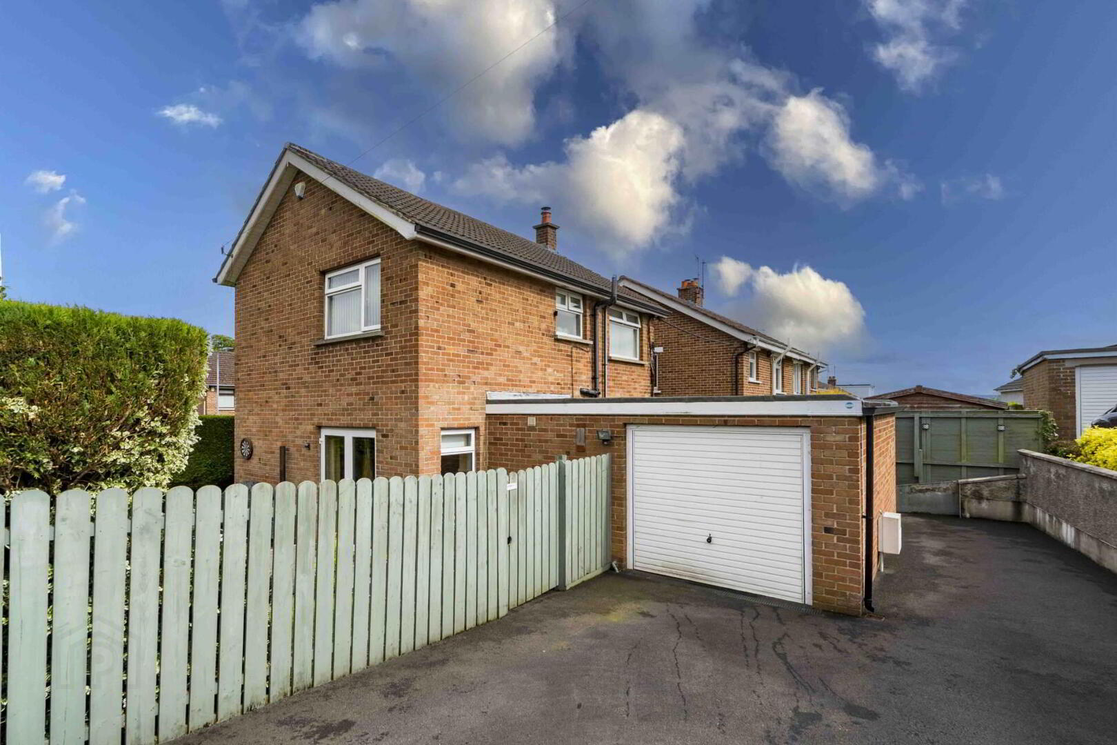 property description image