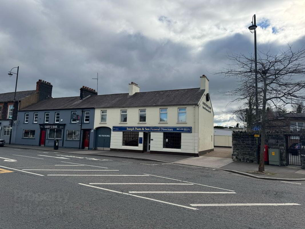 42-44 Bridge Street 1 of 4