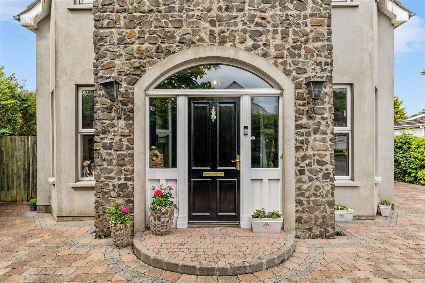 18 Ashley Gardens 3 of 42