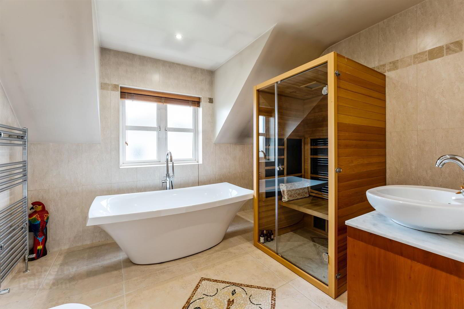 18 Ashley Gardens 33 of 42