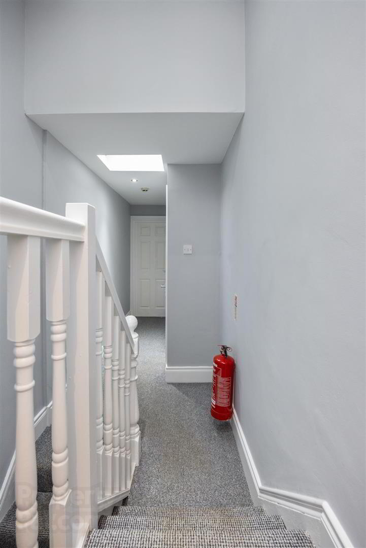 58 Pretoria Street 17 of 31