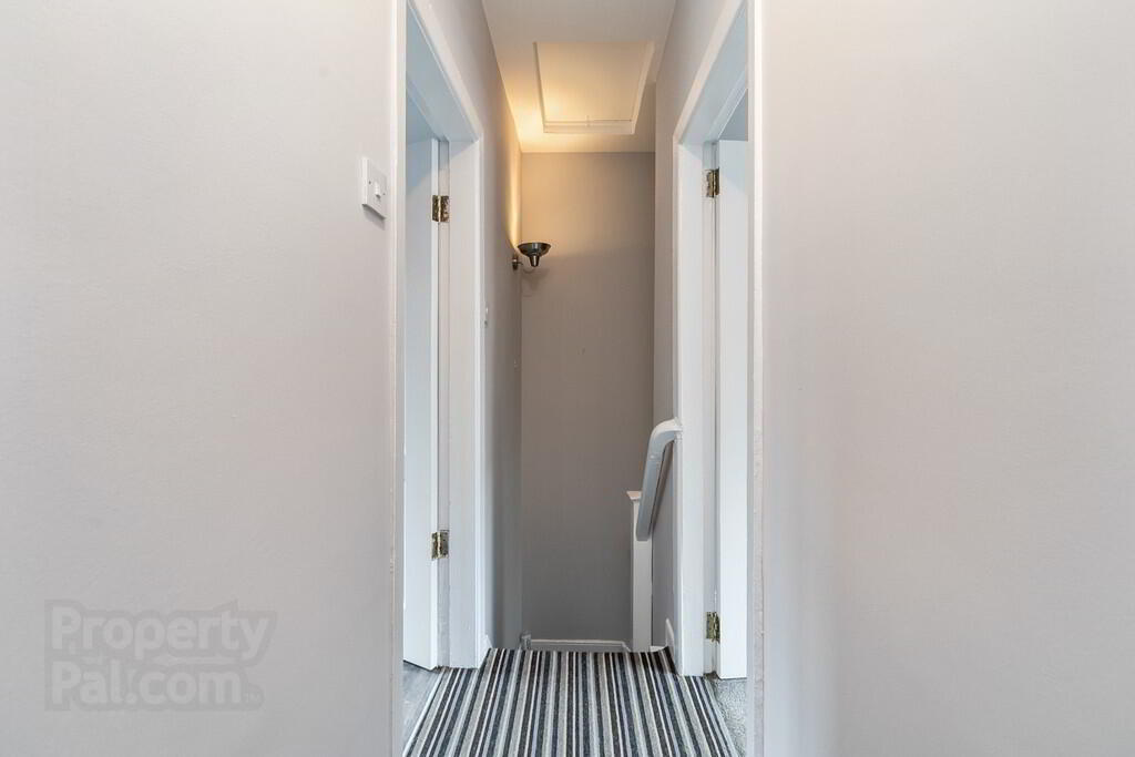 9 Lichfield Avenue 11 of 19