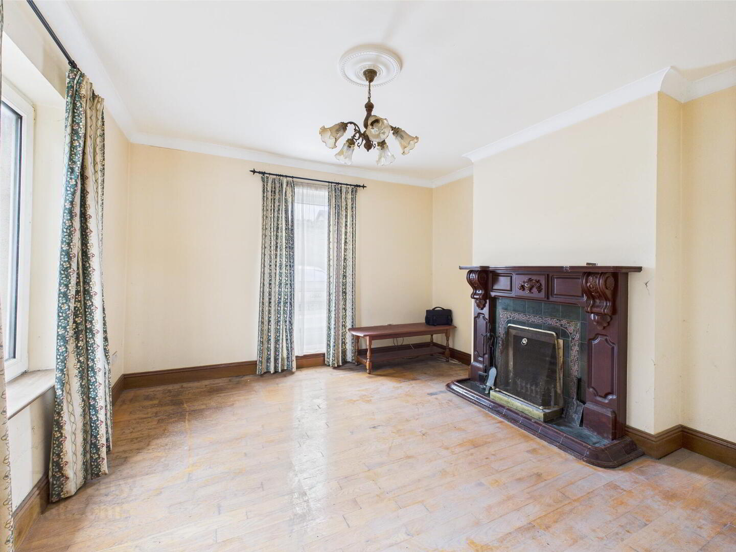 2 Bath Street 4 of 13