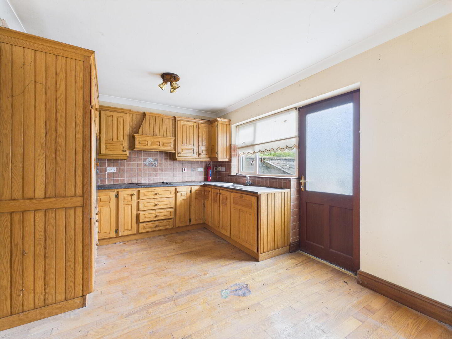 2 Bath Street 6 of 13