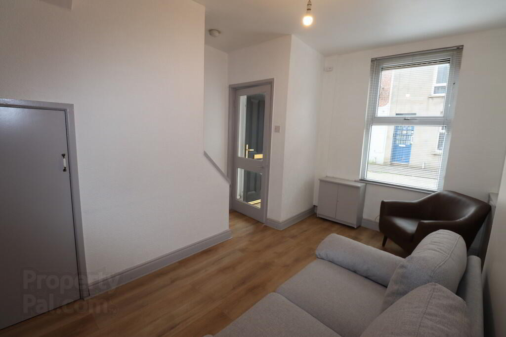 17 Acton Street 3 of 11