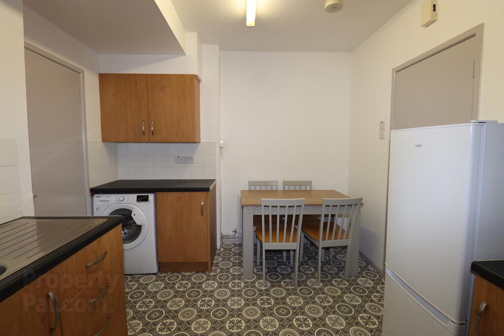 17 Acton Street 7 of 11