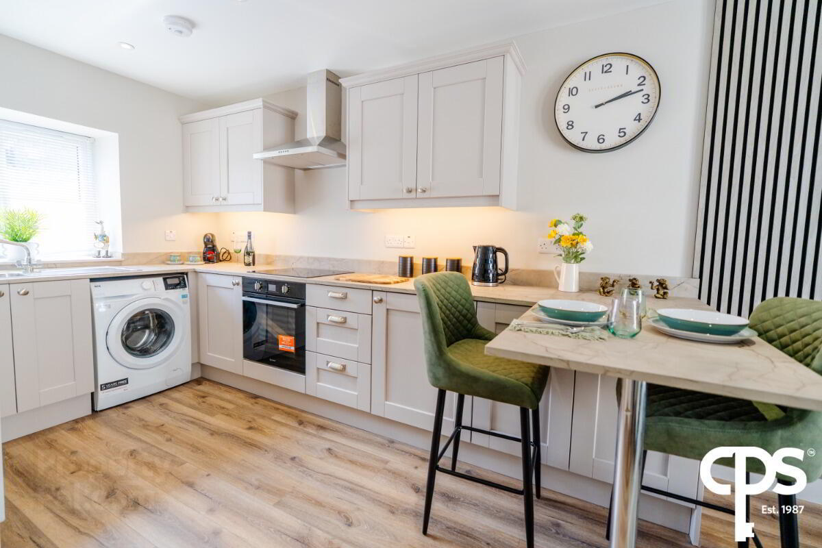 Apartment 3 15 Princess Street 3 of 13