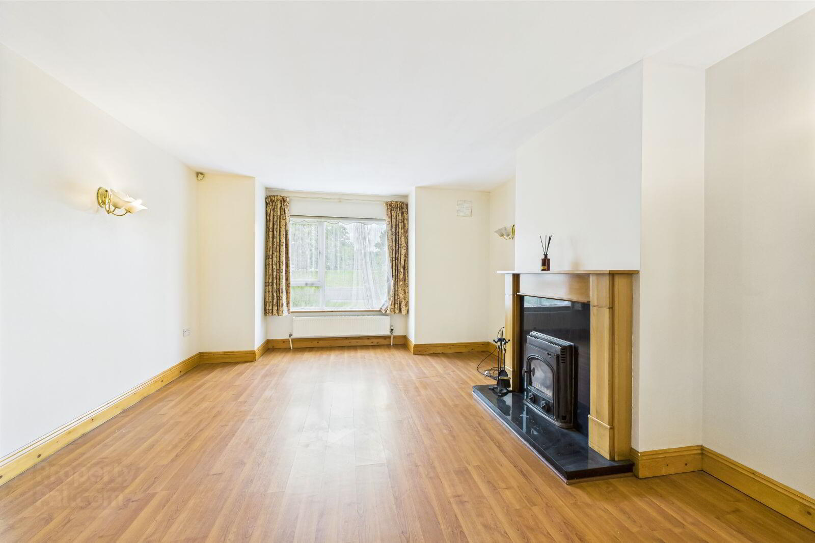49 Chapelgate 4 of 25
