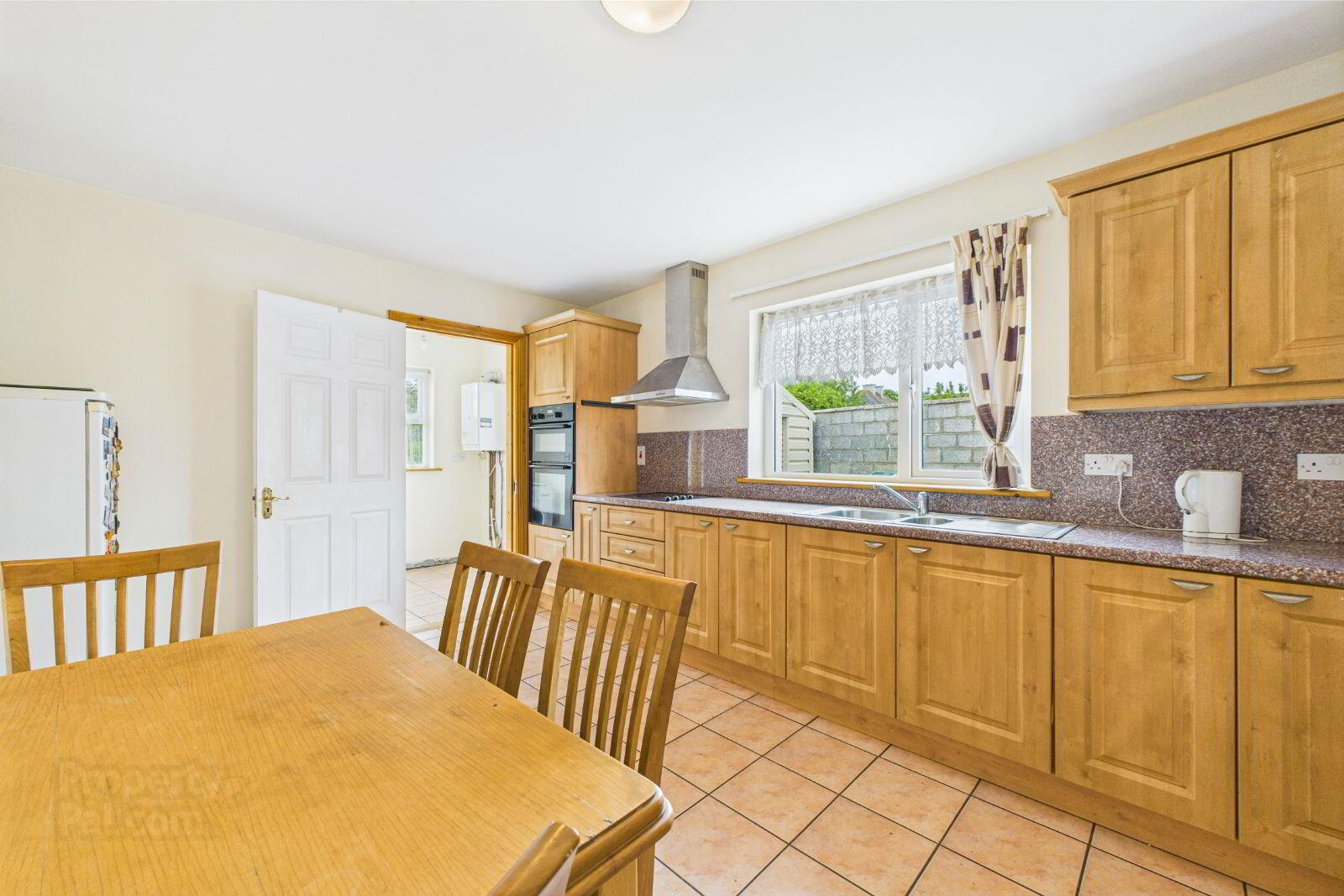49 Chapelgate 8 of 25