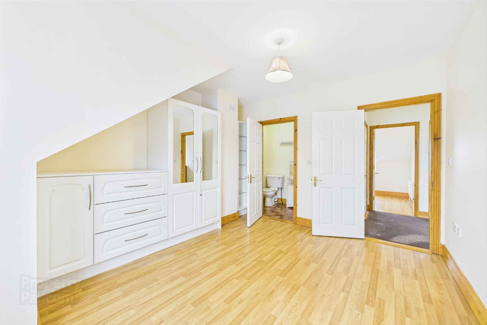 49 Chapelgate 14 of 25