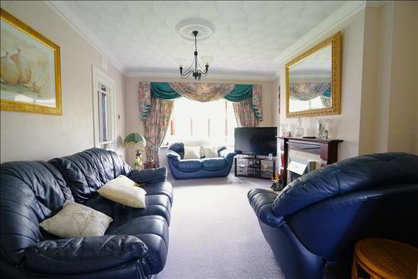 Ashbourne Village 4 of 21