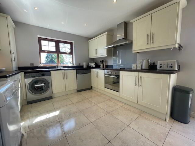 42 Carndale Meadows 5 of 16