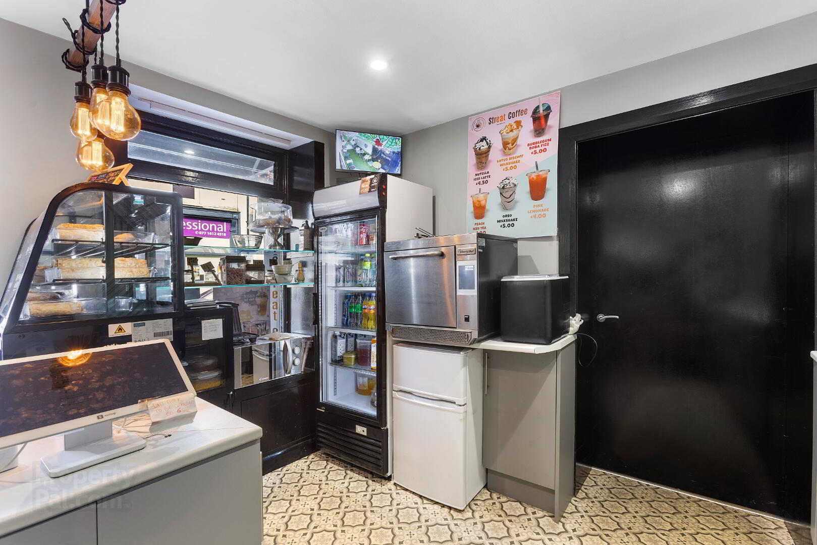 41 Broughshane Street 13 of 24