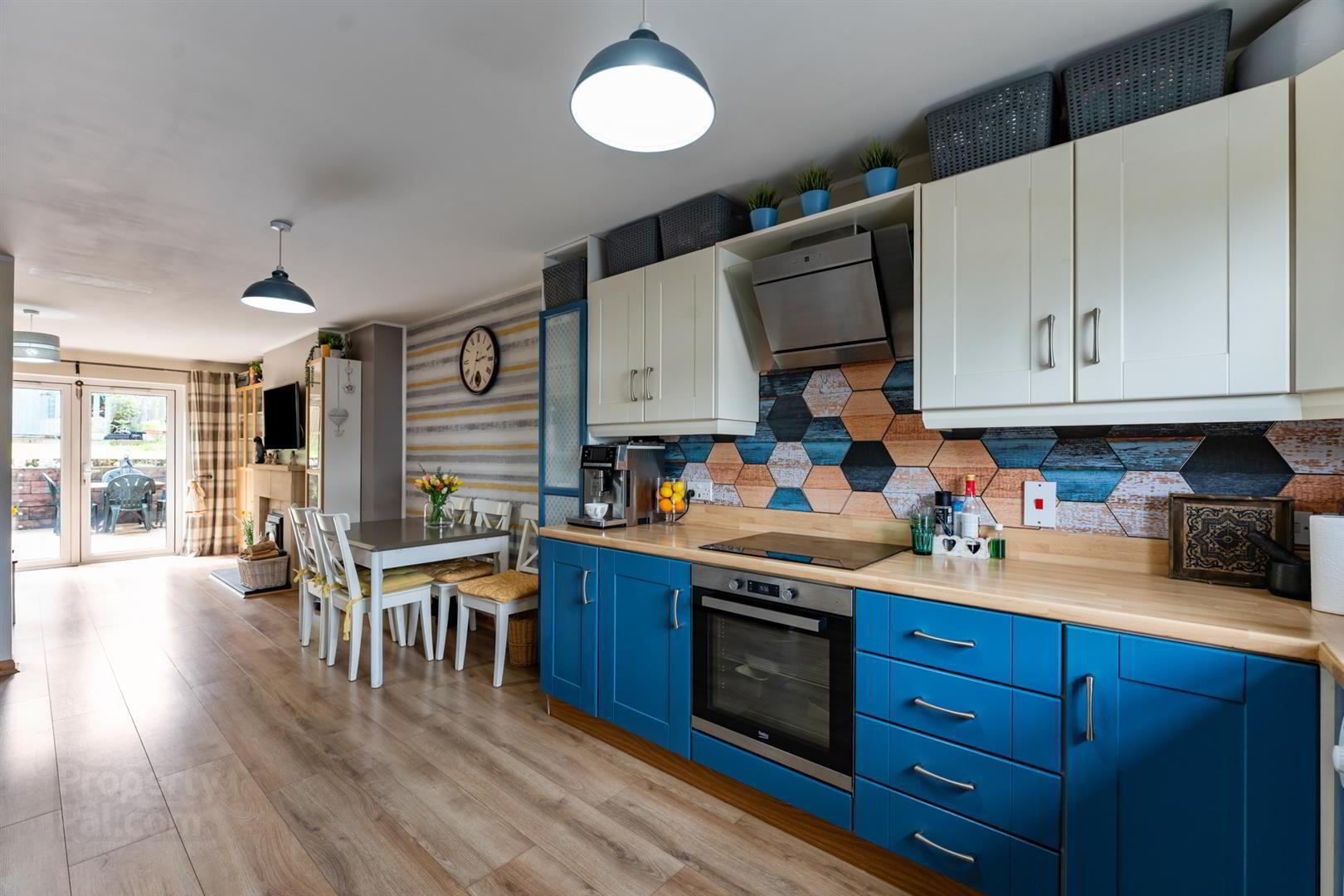 37a Killinchy Street 8 of 20