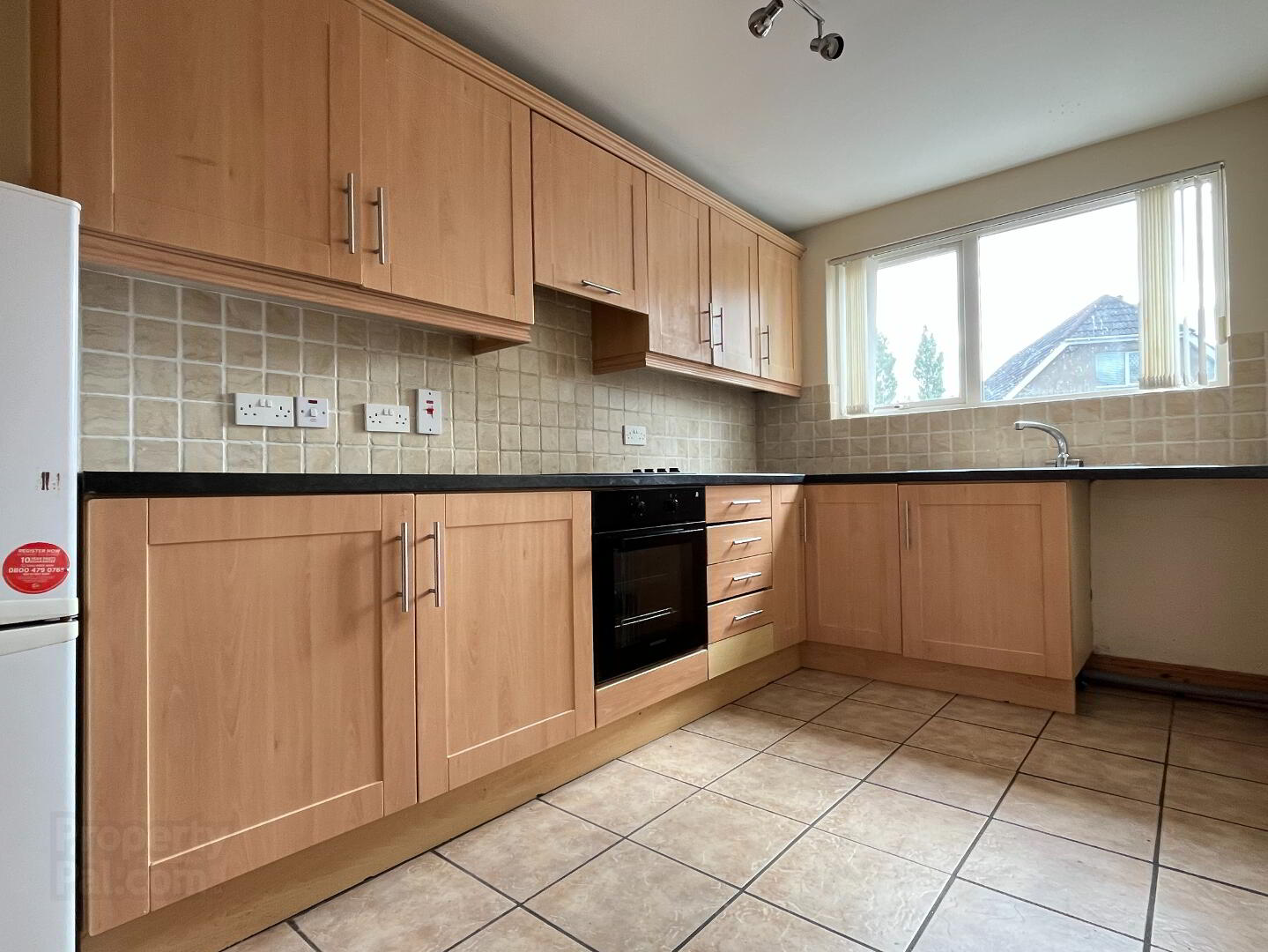 34 Gilford Road 11 of 29