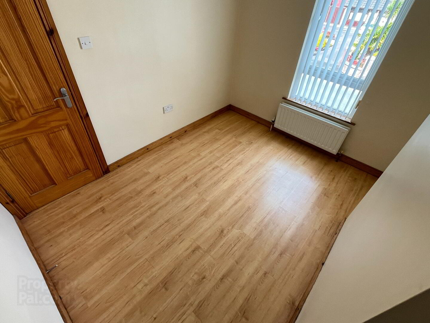 34 Gilford Road 16 of 29